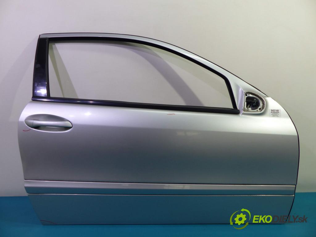 Mercedes C W203 2000-2007 2.0 kompressor 163 hp manual 120 kW 1998 cm3  dveře přední část pravé