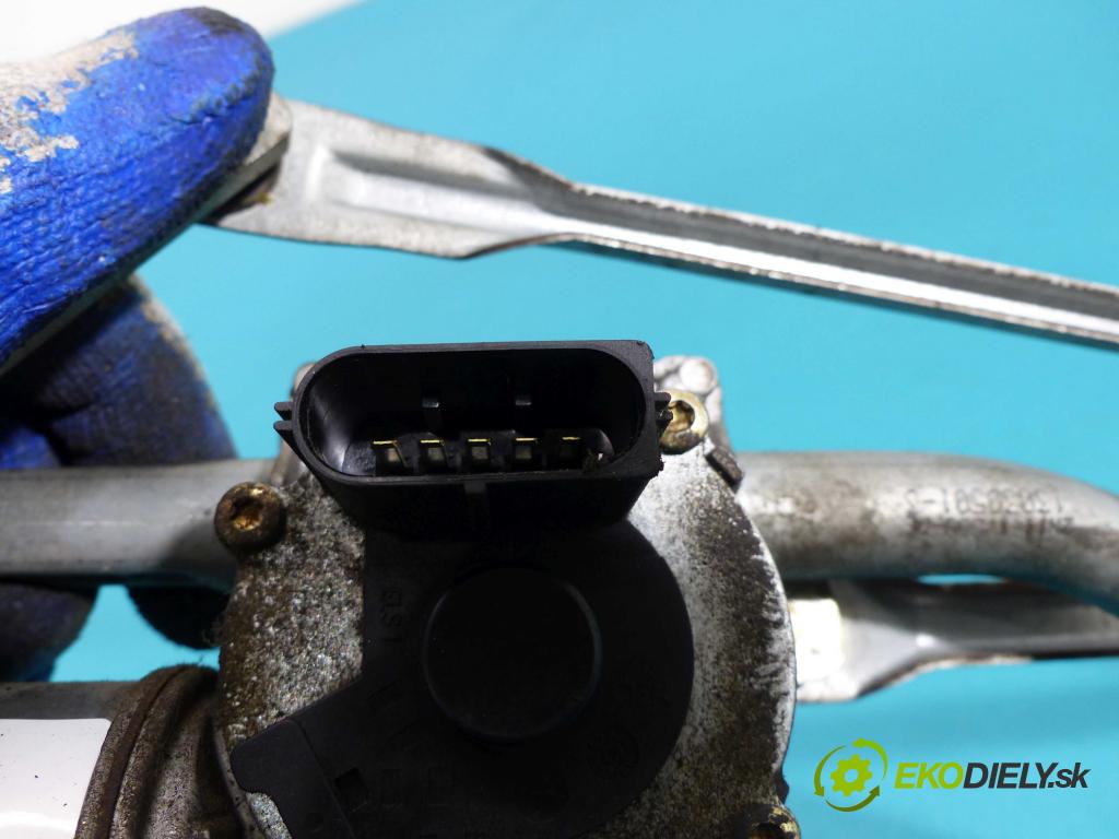 Ford Fusion 1.4 16V - 80 hp manual 59 kW 1388 cm3  motor stěračů přední část 2S6T-17B571-AC