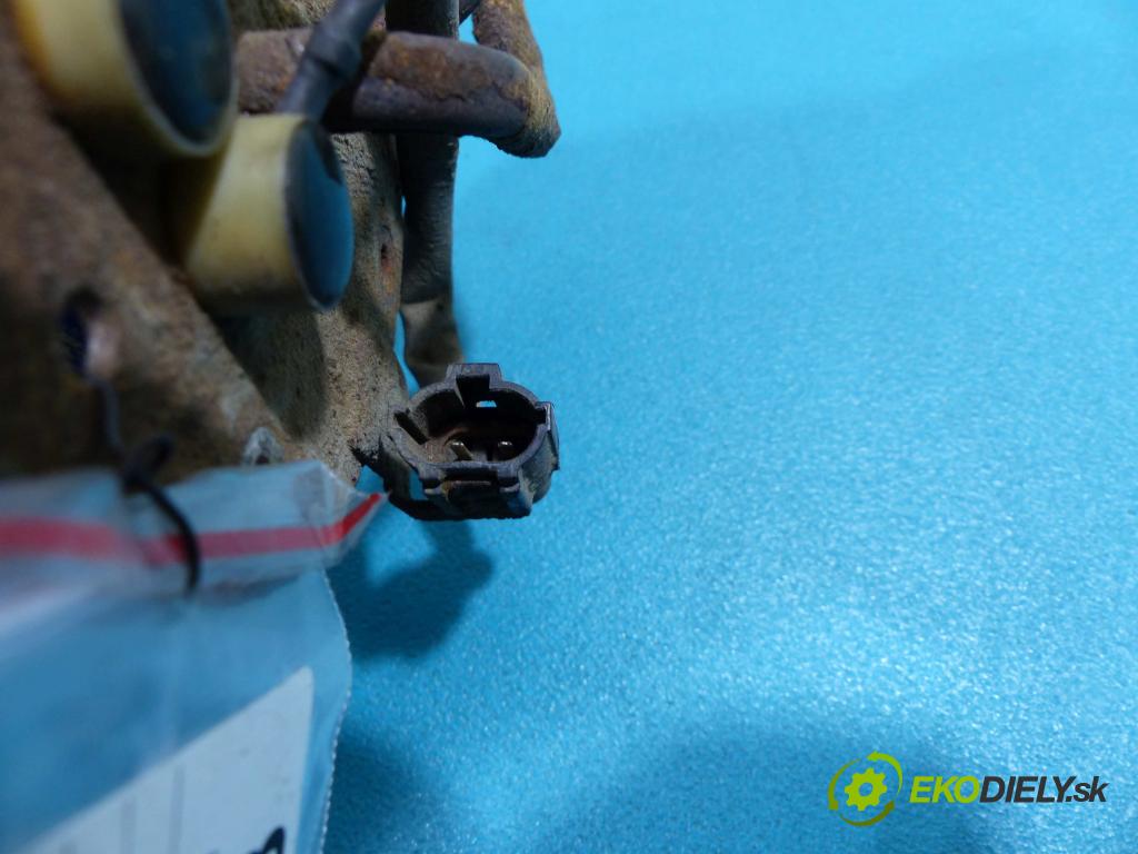 Kia Joice 1998-2002 2.0 16V - 139 hp manual 102 kW 1997 cm3  pumpa paliva