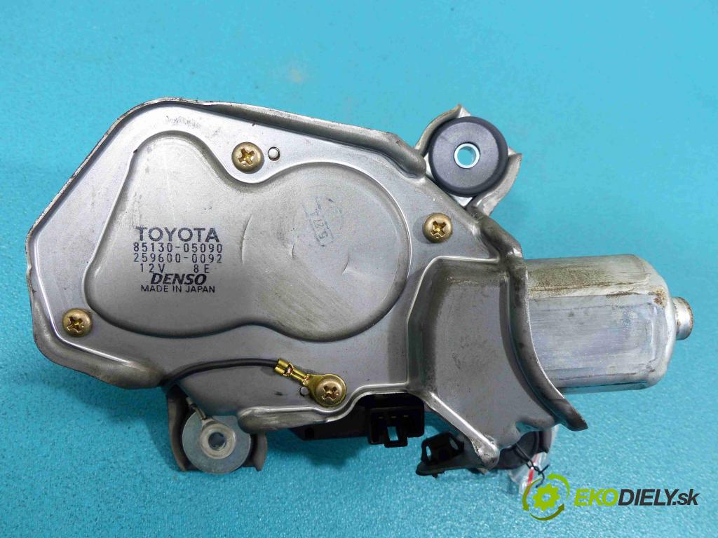 Toyota Avensis II T25 2003-2008 2.0 D4D 116 hp manual 85 kW 1995 cm3  motor stěrače zadní část 85130-05090