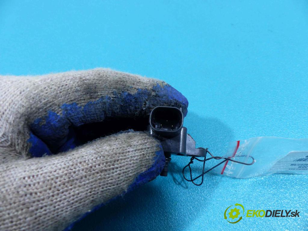 Mercedes ML W164 2005-2011 3.0 CDI V6 224 hp automatic 165 kW 2987 cm3  snímač A0051535028