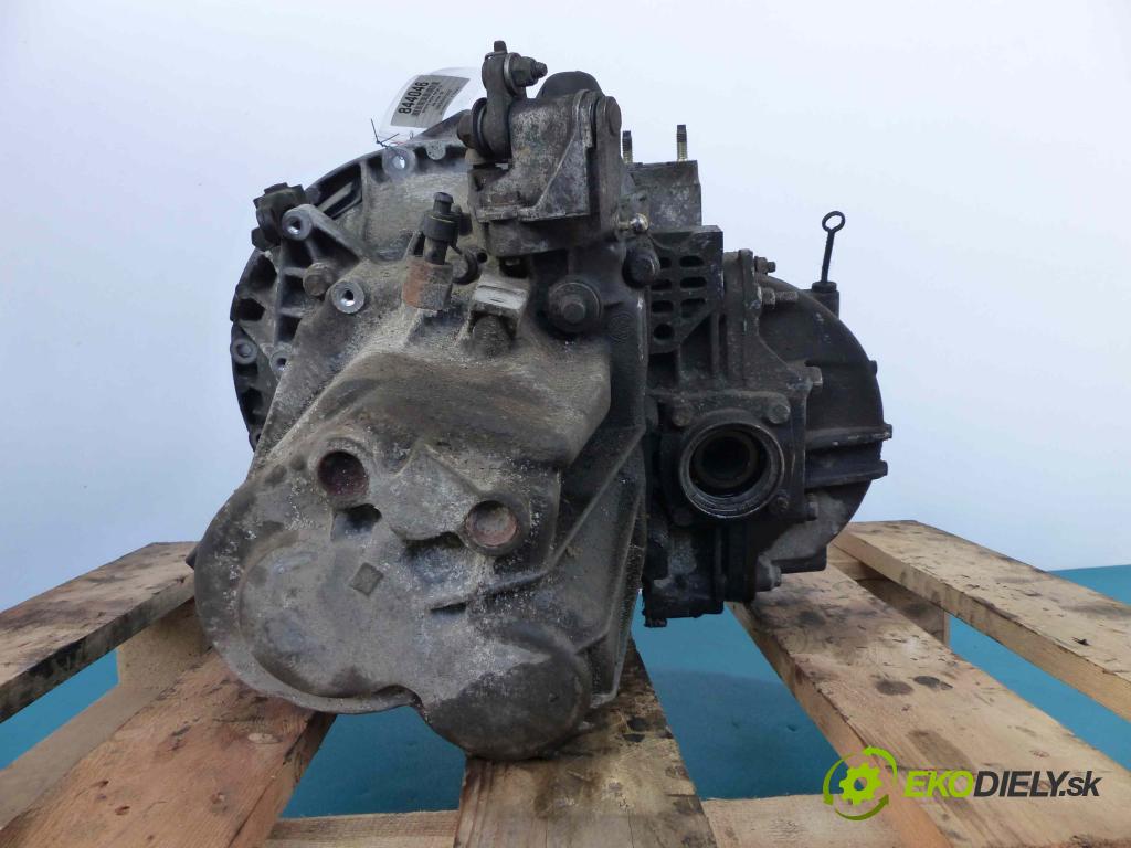 Alfa romeo 156 2.5 V6 - 190 hp manual 140 kW 2492 cm3  převodovka - manuální