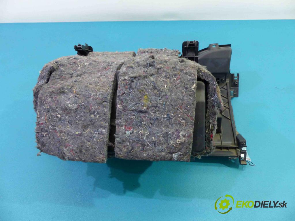 Renault Kangoo II 2008- 1.5 DCI 86 hp manual 63 kW 1461 cm3  přihrádka kastlík