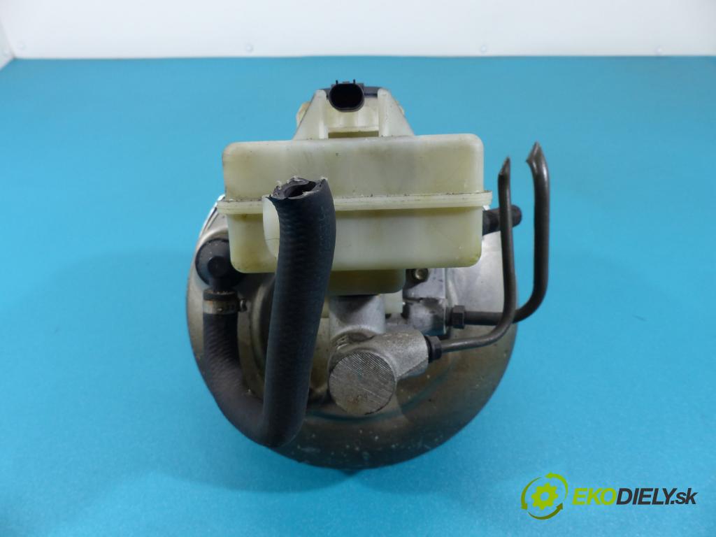 Bmw 5 e60 2003-2010 2.0D 163 HP manual 120 kW 1995 cm3  Posilovač bŕzd
