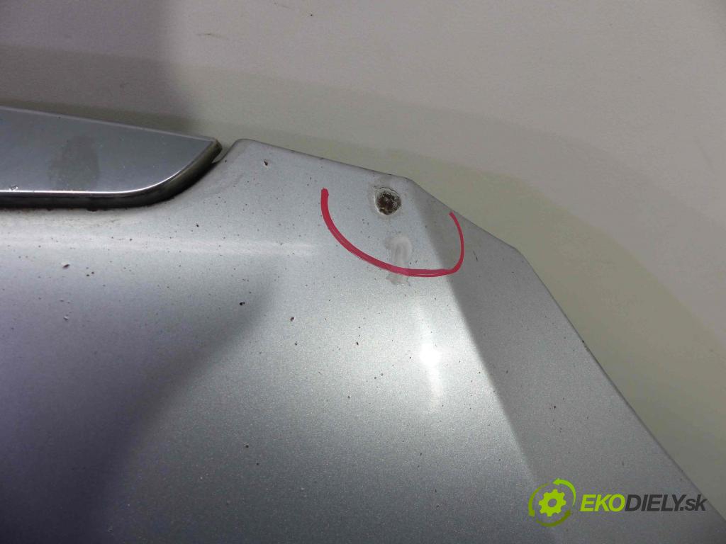 Skoda Fabia II 2007-2014 1.4 TDI 69 hp manual 51 kW 1422 cm3  kapota přední část