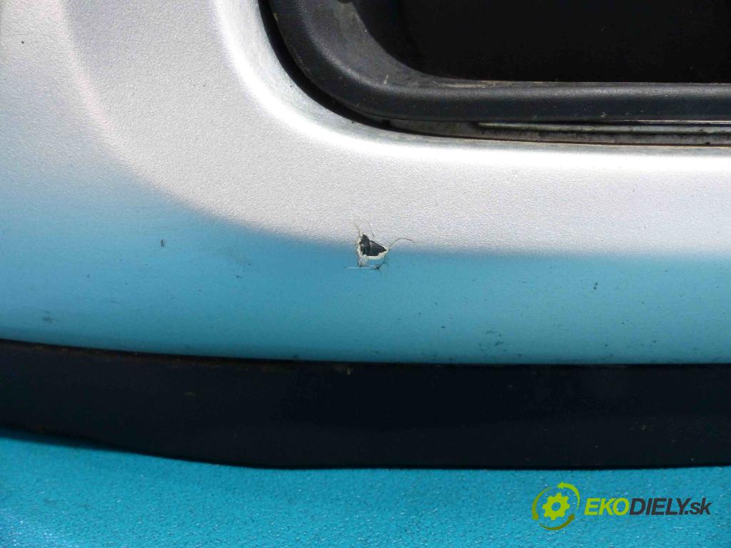Skoda Fabia II 2007-2014 1.4 TDI 69 HP manual 51 kW 1422 cm3  Nárazník predný  (Ostatné)