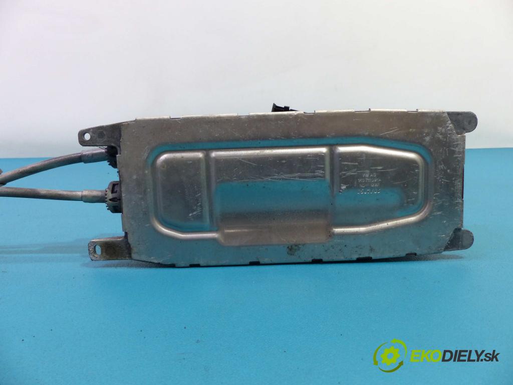 Skoda Octavia II 2004-2013 1.9 TDI 105 HP manual 77 kW 1896 cm3  Kulisa - - 1K0711049AS (Rýchlostné páky / kulisy)