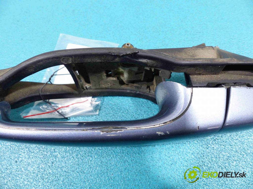 Bmw 3 e46 1998-2007 2.8 R6 24v 193 HP automatic 142 kW 2799 cm3  Kľučka predný ľavá strana vonkajšia  (Vonkajšie predné ľavé)