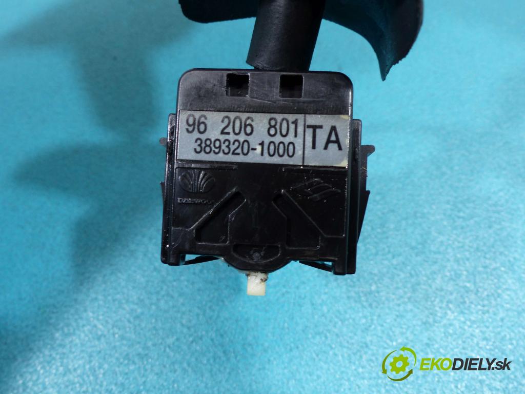 Daewoo Leganza 2.0 16V - 133 hp manual 98 kW 1998 cm3  přepínač 96206806