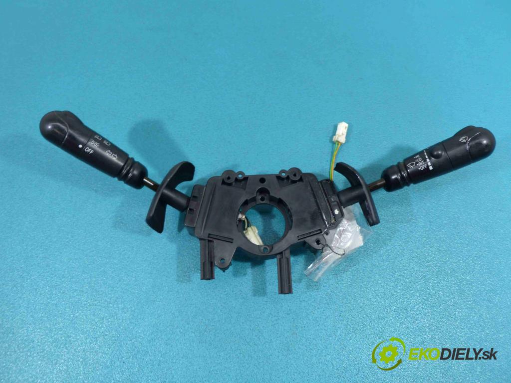 Daewoo Leganza 2.0 16V - 133 hp manual 98 kW 1998 cm3  přepínač 96206806