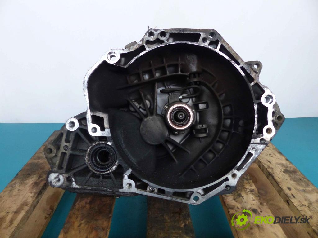 Opel Corsa C 2000-2006 1.7 DTI 75 HP manual 55 kW 1686 cm3  Prevodovka - manuálne F17W355