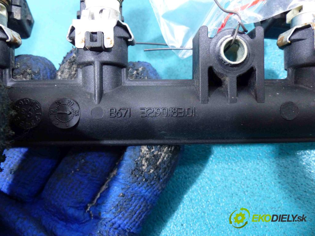Fiat Punto II 1999-2010 1.2 8V - 60 hp manual 44 kW 1242 cm3  vstřikovač B671 3219018301