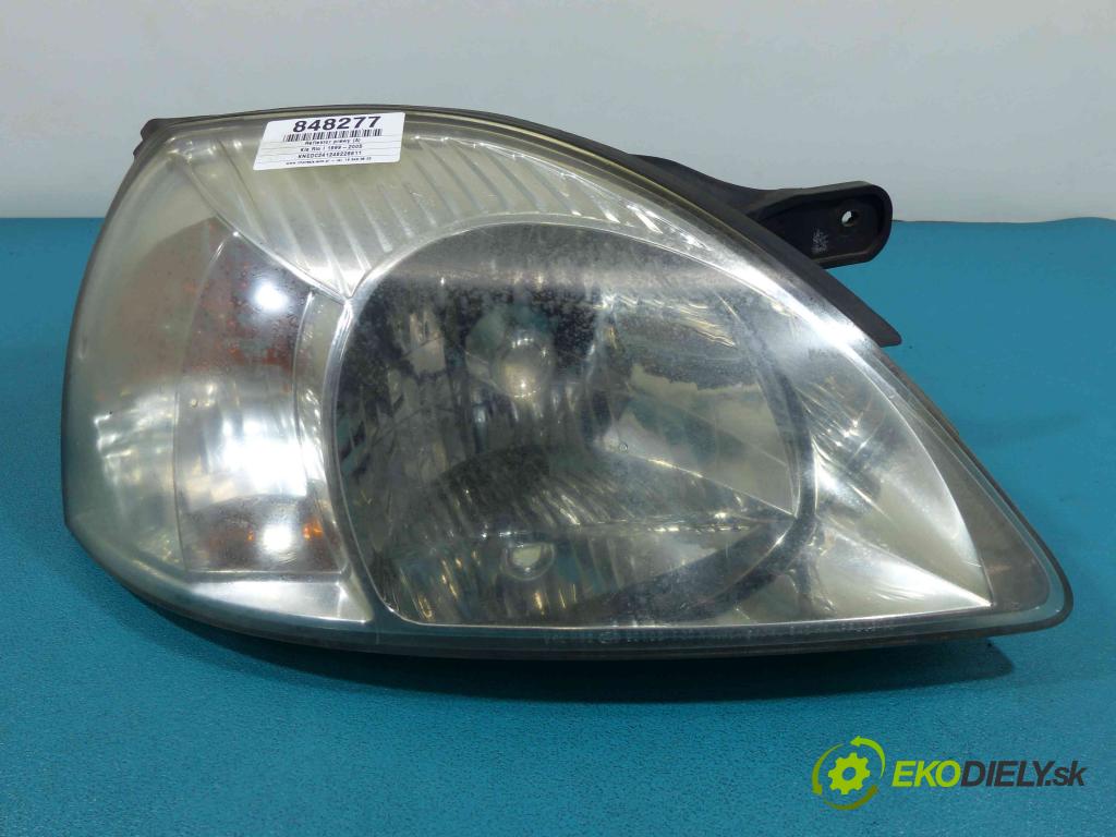 Kia Rio I 1999-2005 1.3 8V - 82 HP manual 60 kW 1343 cm3  Svetlomet pravy  (Pravé)