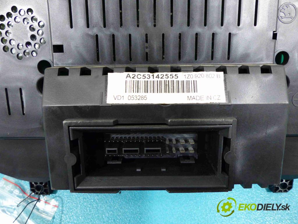 Skoda Octavia II 2004-2013 1.6 FSI 116 HP manual 85 kW 1598 cm3  Prístrojovka 1Z0920802B (Prístrojové dosky, displeje)