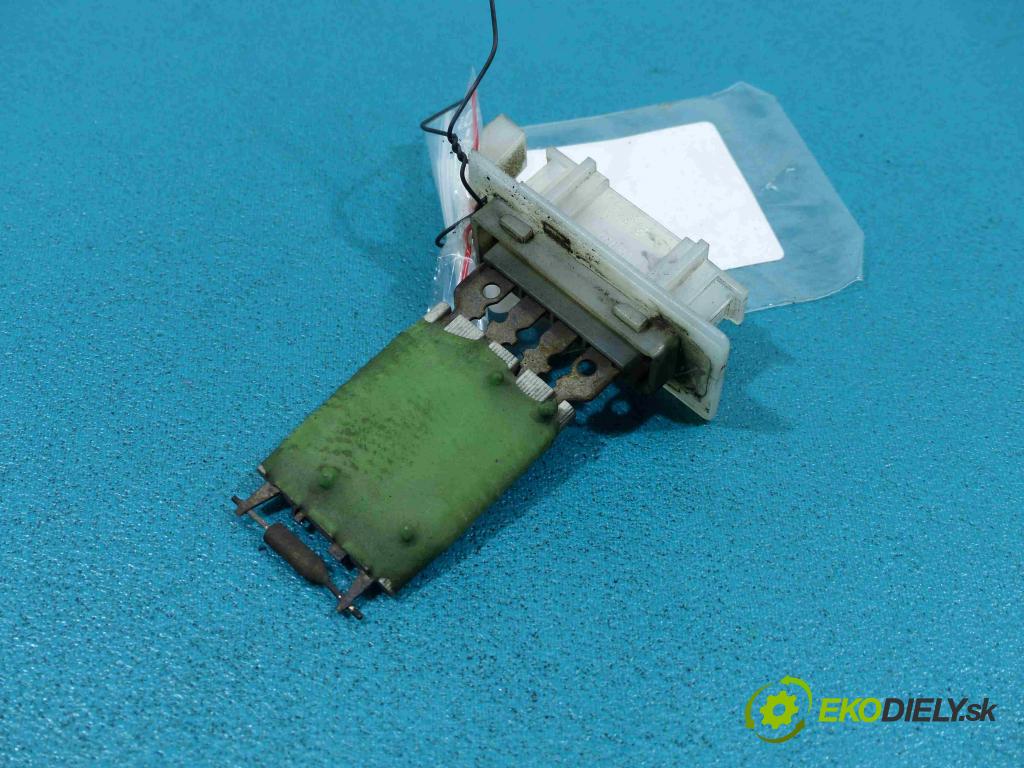 Vw Caddy III 2K 2003- 1.9 TDI 105 hp manual 77 kW 1896 cm3  odpor rezistor