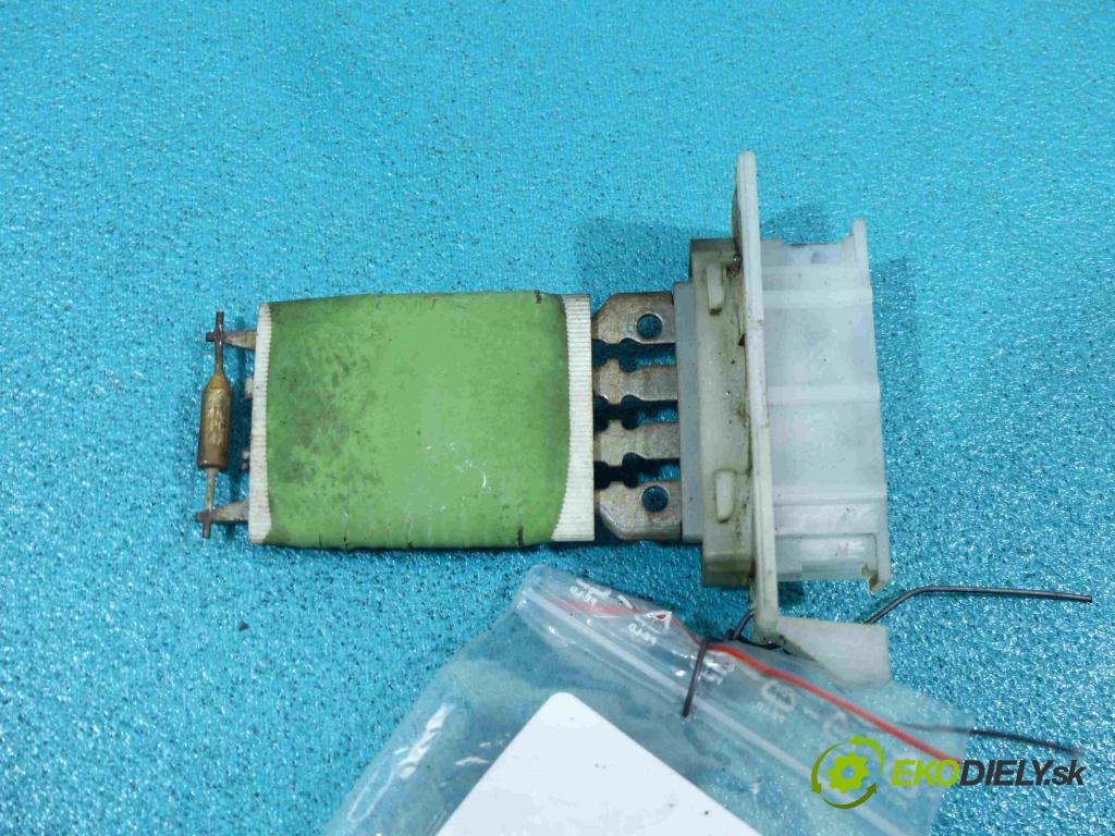 Vw Caddy III 2K 2003- 1.9 TDI 105 hp manual 77 kW 1896 cm3  odpor rezistor