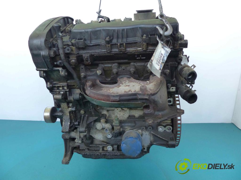 Citroen C5 2001-2008 3.0 V6 207 HP automatic 152 kW 2946 cm3  Motor benz. XFX