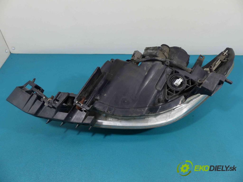 Mazda 5  2005-2010 2.0D 143 HP manual 105 kW 1998 cm3  Svetlomet pravy  (Pravé)