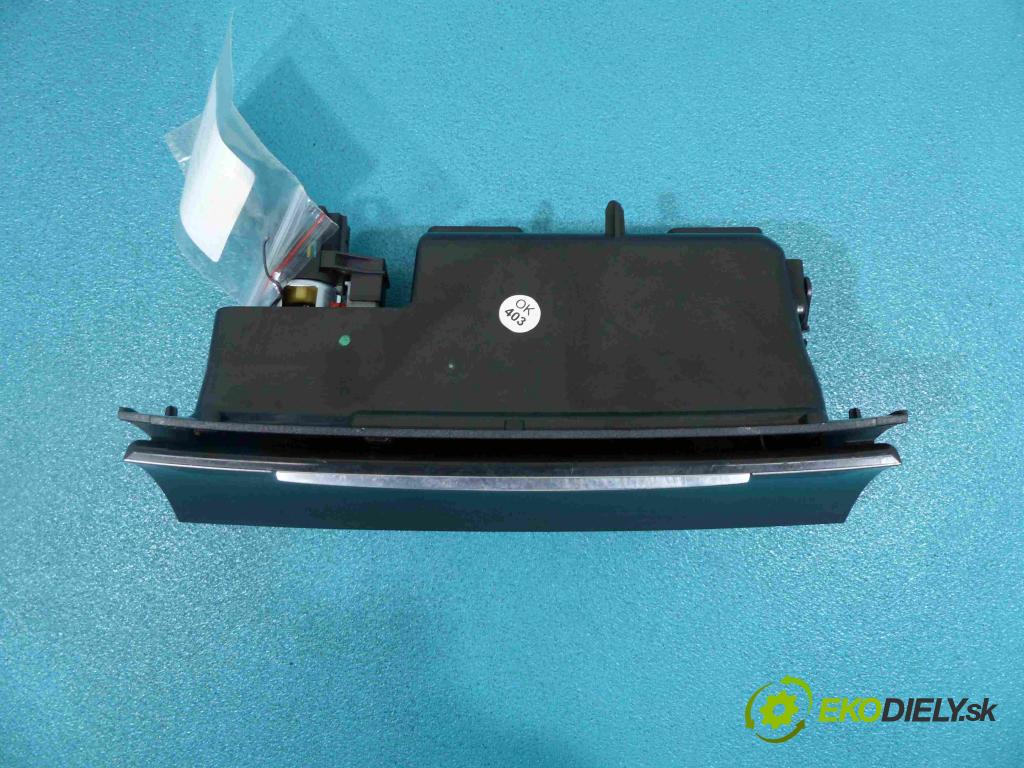 Vw Passat B7 2010-2014 2.0 TDI CFF 140 HP automatic 103 kW 1968 cm3  Priehradka, kastlík 3C0863284K