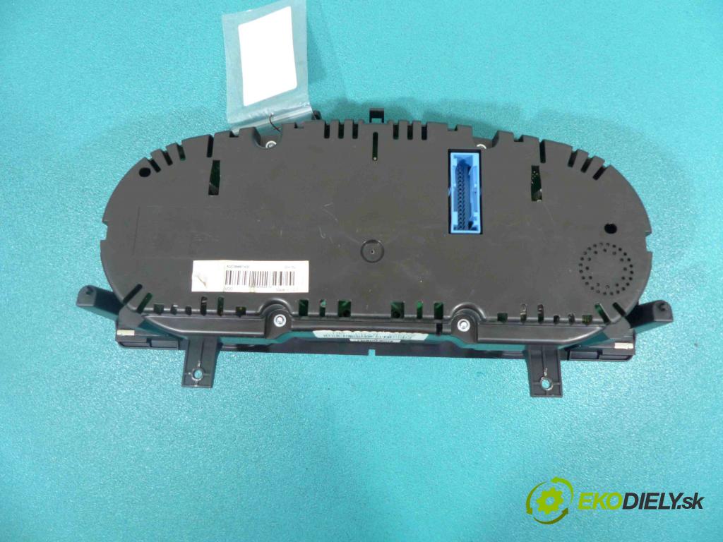 Vw Passat B7 2010-2014 2.0 TDI CFF 140 HP automatic 103 kW 1968 cm3  Prístrojovka 3AA920870J (Prístrojové dosky, displeje)