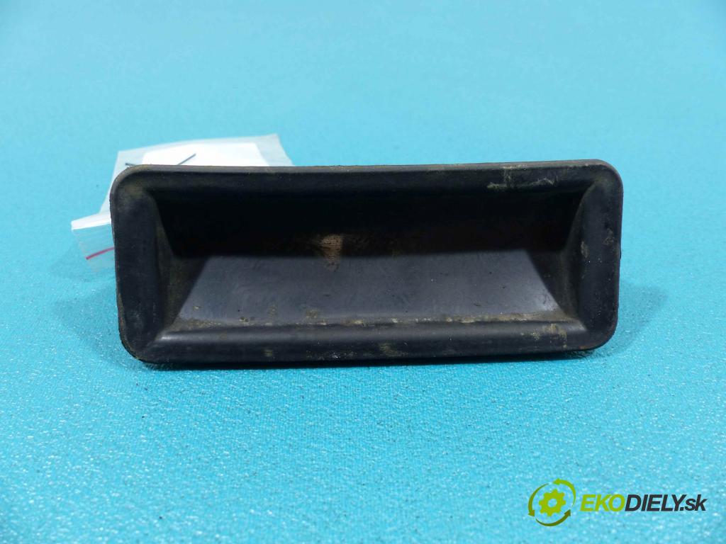 Skoda Fabia I 1999-2007 1.4 8V - 60 HP manual 44 kW 1397 cm3  Kľučka dverí zad 6Y0827574