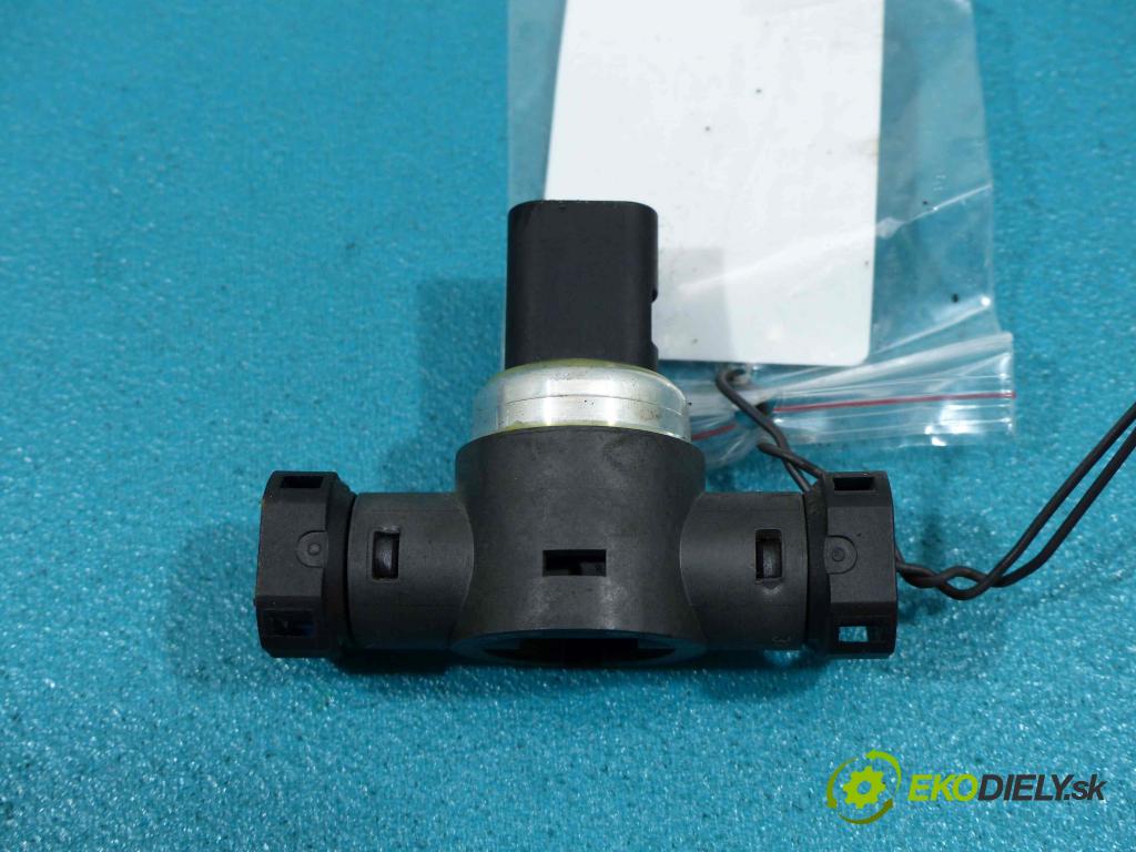 Volvo S60 II 10-18 2.0 TB 241km automatic 177 kW 1999 cm3  snímač tlaku 31432653 (Snímače tlaku)