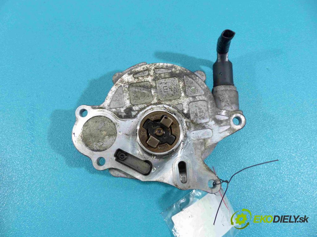 Vw Passat B7 2010-2014 2.0 TDI CFF 140 hp automatic 103 kW 1968 cm3  pumpa vakuová 03L145100