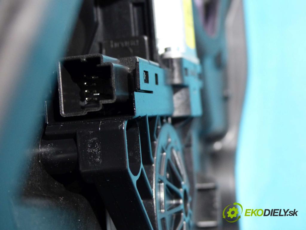 Volvo S60 II 10-18 2.0 TB 241km automatic 177 kW 1999 cm3  mechanismus zadní část levý 966264-102