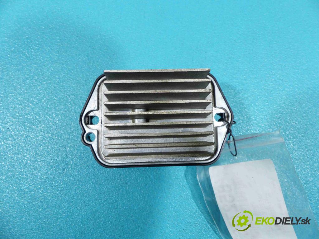 Mazda 2 II 2007-2014 1.4 citd 68 hp manual 50 kW 1399 cm3  odpor rezistor PM010010B