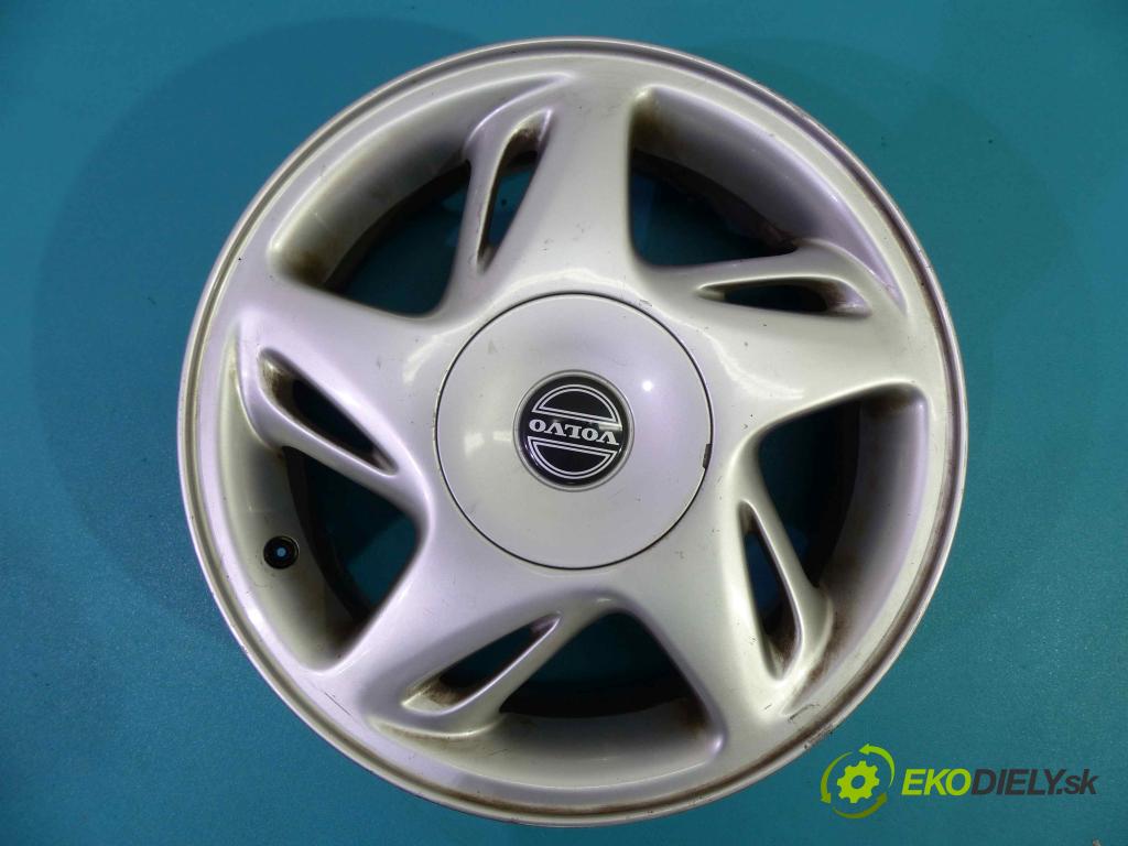 Toyota Corolla E12 2001-2009 1.6 VVTI 110 HP manual 81 kW 1598 cm3  Hlinikové disky -