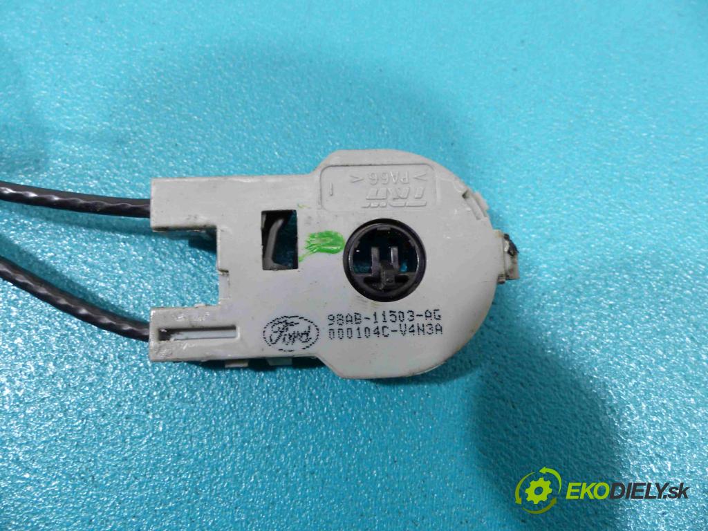 Ford Focus Mk1 1998-2004 1.4 16V - 75 HP manual 55 kW 1388 cm3  - Panel kúrenia 98AB-11503-AG