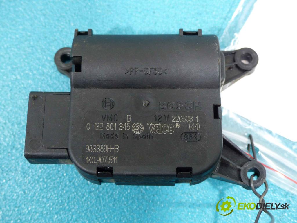 Audi A3 8P 2003-2012 2.0 16V FSI 150 hp manual 110 kW 1984 cm3  motorek topení 1K0907511