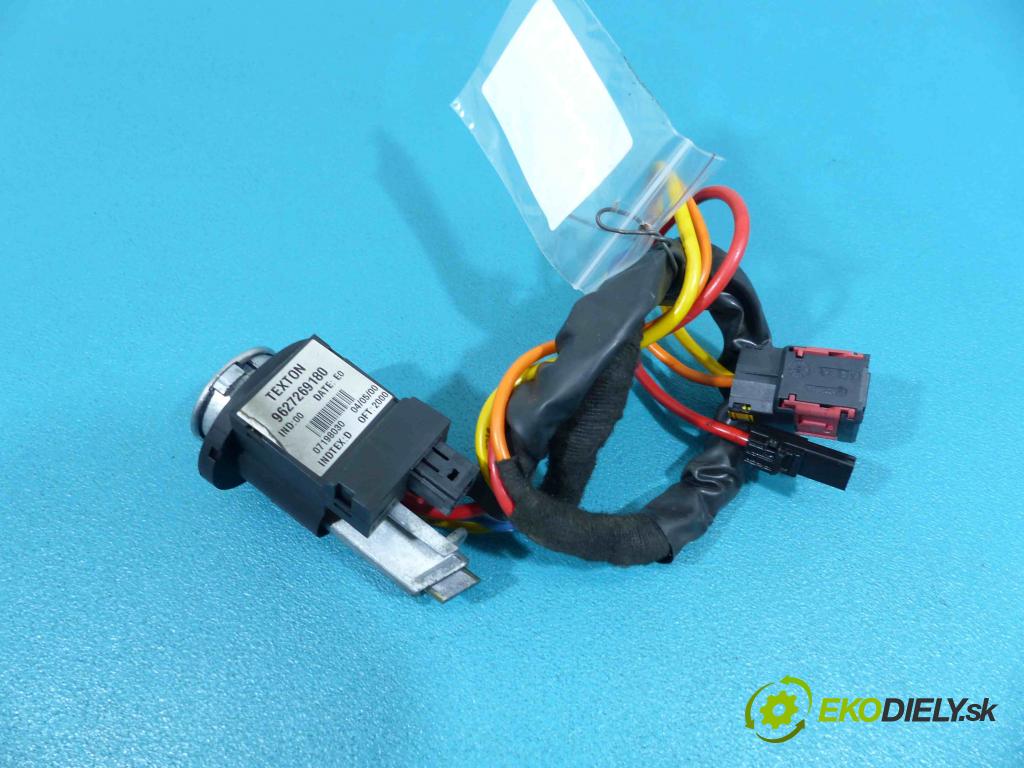 Peugeot 206 1.9D 69 HP manual 51 kW 1868 cm3 spinačka (Spínacie skrinky a kľúče)