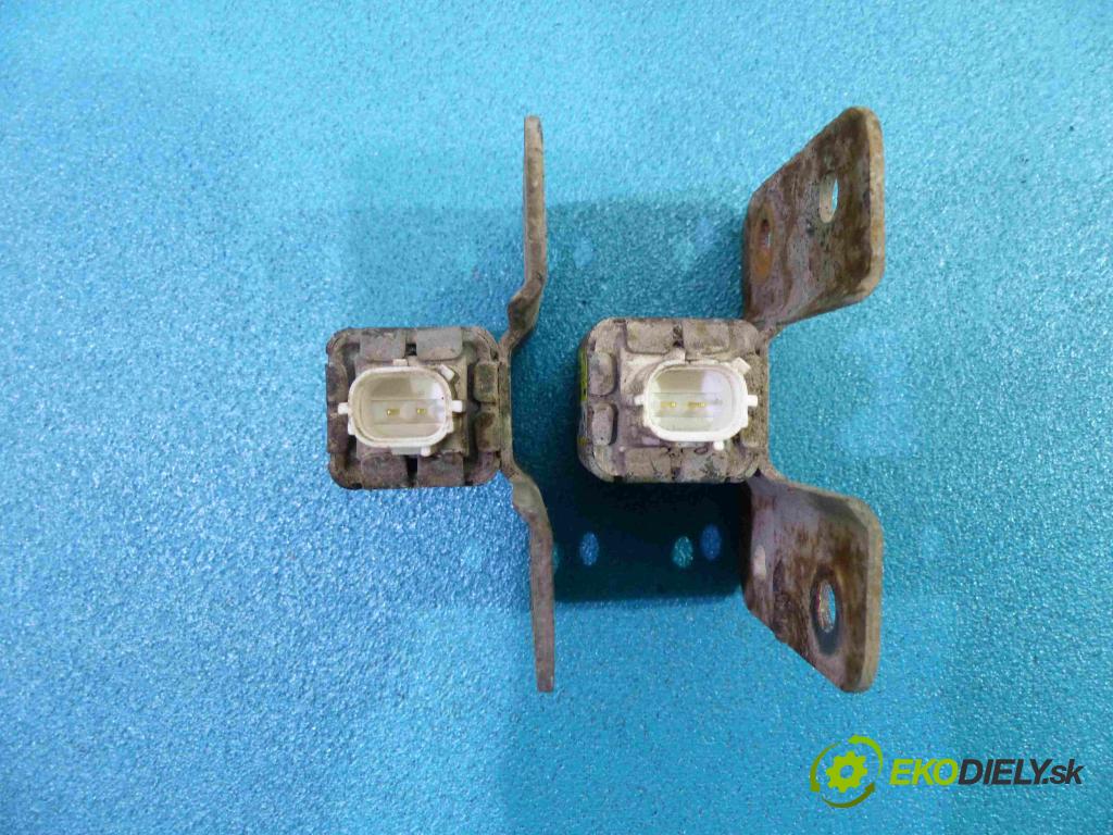 Mitsubishi Pajero Pinin 1998-2007 2.0 16V 129 HP manual 95 kW 1999 cm3  silentbloku vzduchové