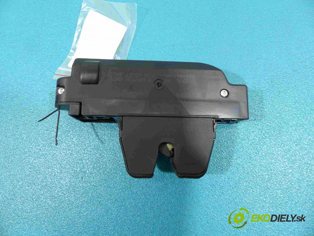 Citroen C4 2004-2011 2.0 HDI 136hp manual 100 kW 1997 cm3  zámok dveří zadní část