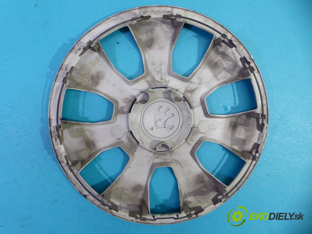 Skoda Fabia III 2014- 1.0B 75 hp manual 55 kW 999 cm3  puklice  (Puklice)