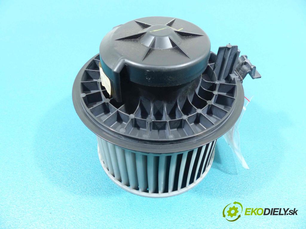 Nissan Tiida 1.6 16V - 110 hp manual 81 kW 1599 cm3  - vzduchu 502725-3500