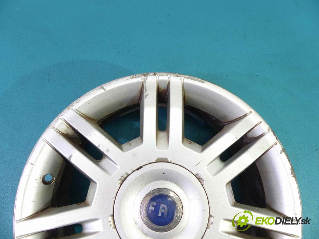 Fiat Stilo 1.6 16V 103 HP manual 76 kW 1596 cm3  Hlinikové disky -