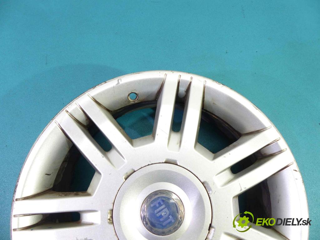 Fiat Stilo 1.6 16V 103 HP manual 76 kW 1596 cm3  Hlinikové disky -
