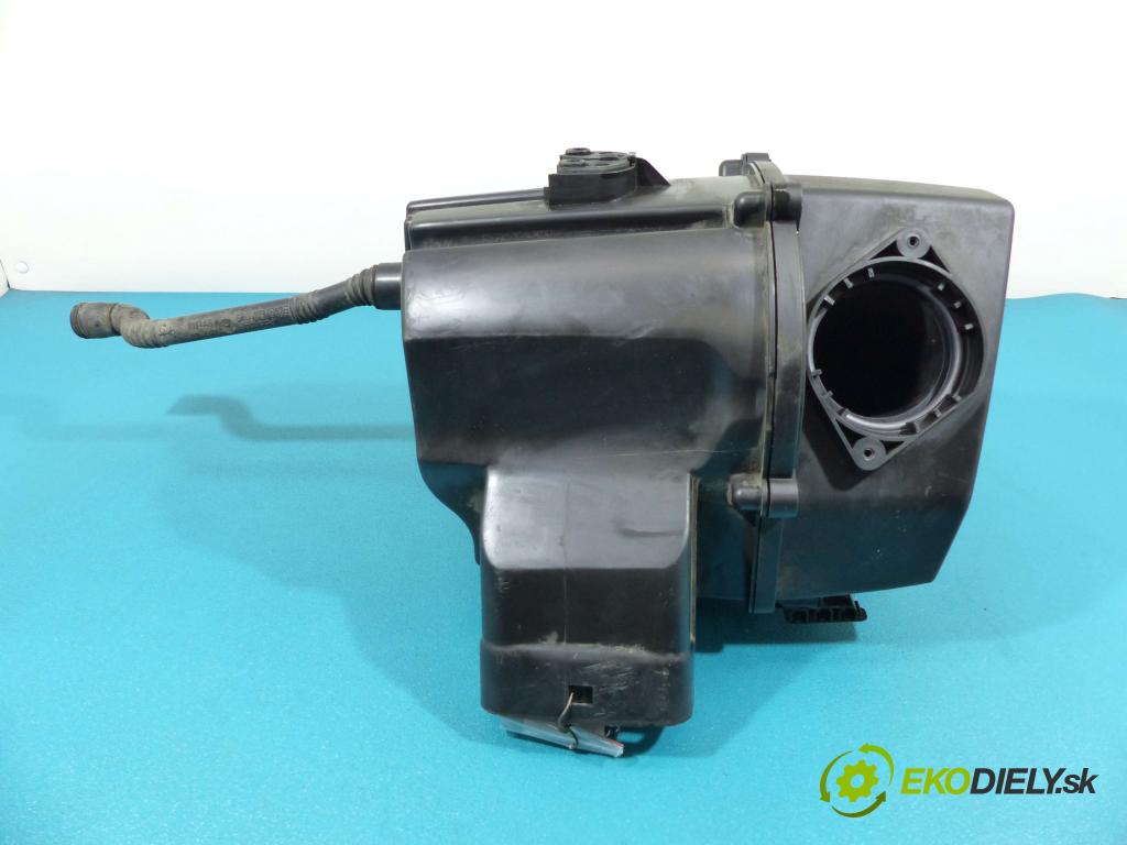 Skoda Rapid 2012-2019 1.6 TDI 90 hp manual 66 kW 1598 cm3  obal filtra vzduchu 6R0129601C (Kryty filtrů)