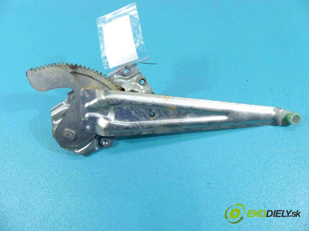 Suzuki Sx4 1.6 DDIS 90 hp manual 66 kW 1560 cm3  mechanismus zadní část pravý