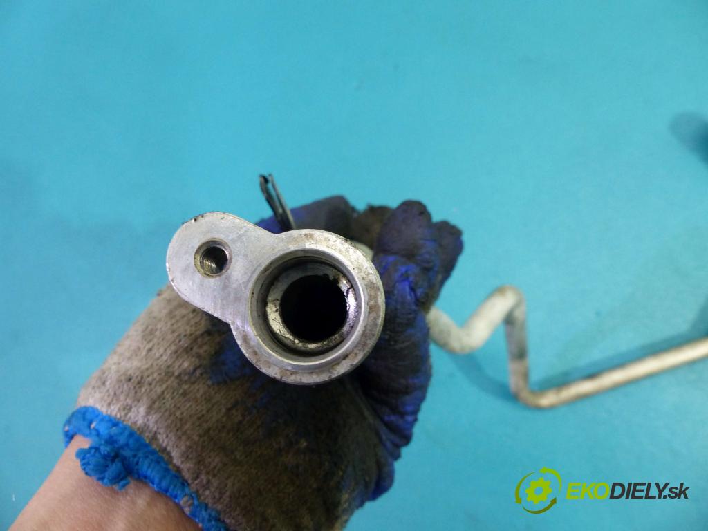 Suzuki Sx4 1.6 DDIS 90 hp manual 66 kW 1560 cm3  trubka klimatizace