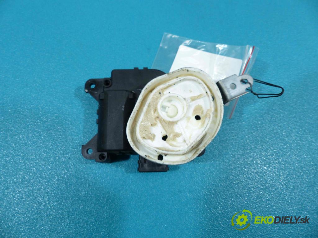 Suzuki Sx4 1.6 DDIS 90 hp manual 66 kW 1560 cm3  motorek topení 113800-2530