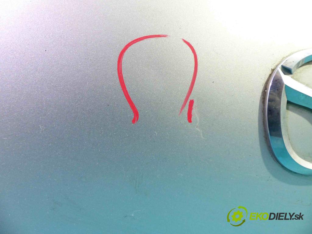 Mazda Demio 1.5 16V - 75 HP manual 55 kW 1498 cm3  zadná kapota  (Zadné kapoty)