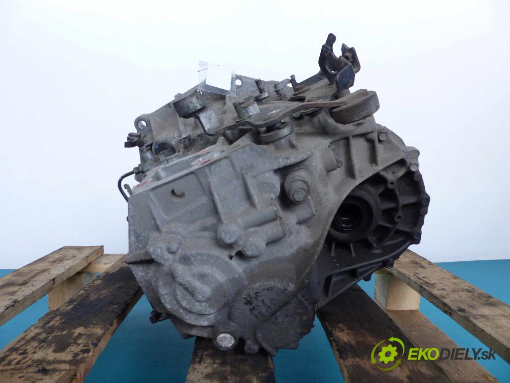 Toyota Yaris II 2005-2011 1.3 VVTI 101 HP manual 74 kW 1329 cm3  Prevodovka - manuálne 31115-0D090