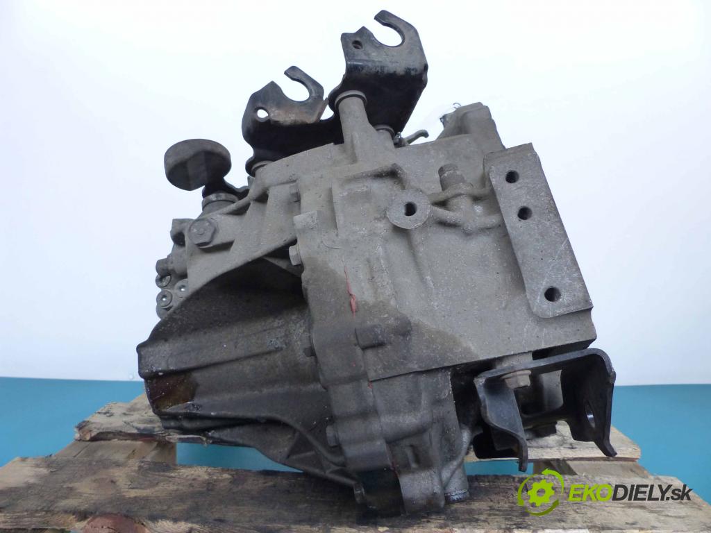 Toyota Yaris II 2005-2011 1.3 VVTI 101 HP manual 74 kW 1329 cm3  Prevodovka - manuálne 31115-0D090