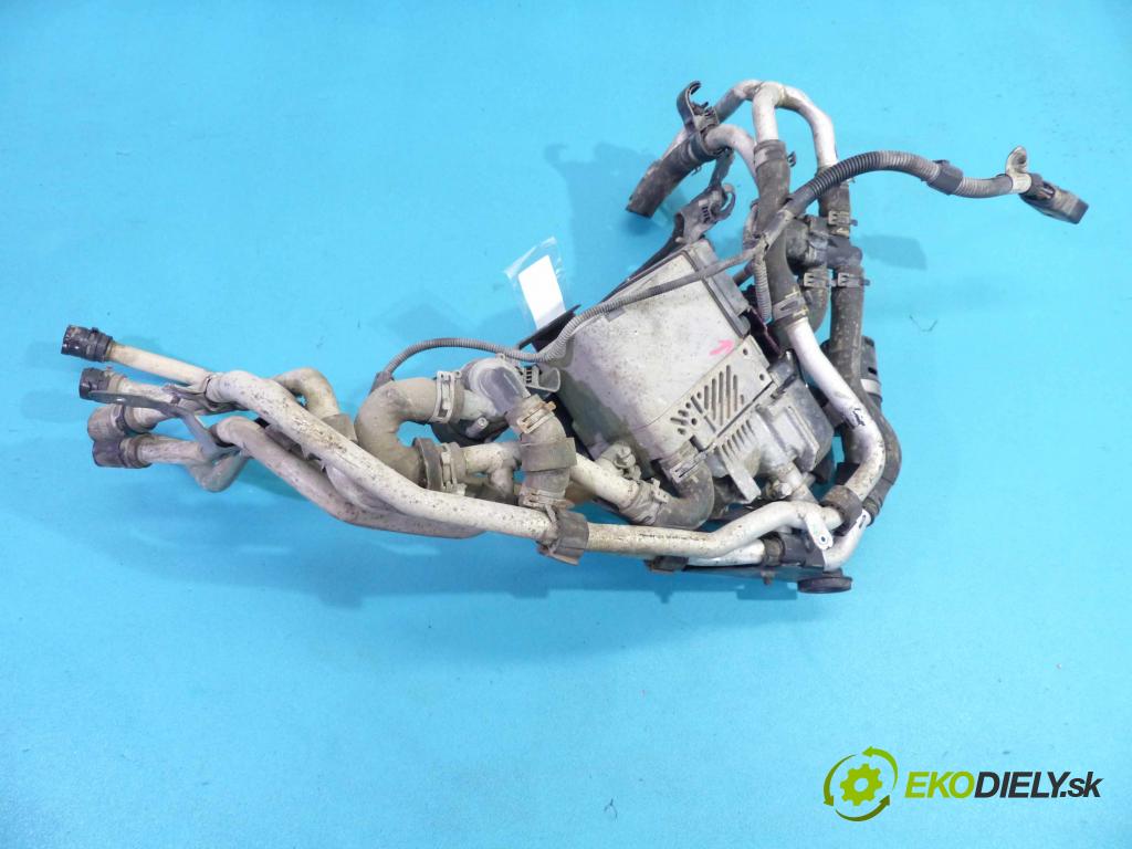 Vw Touareg 2002-2010 5.0 TDI V10 313 hp automatic 230 kW 4921 cm3  Webasto 7L6819008C (Webasto ohřívače)