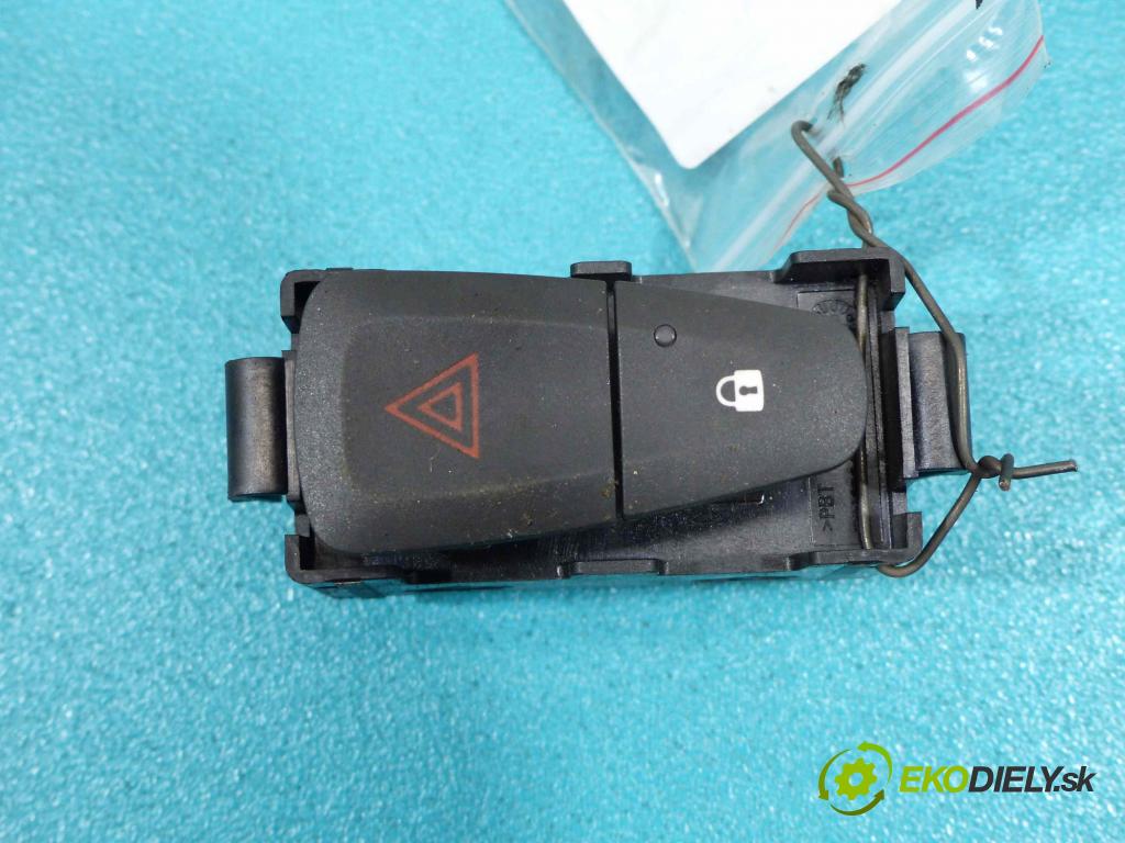 Renault Scenic III 09-16 1.5 DCI 95 hp manual 70 kW 1461 cm3  přepínač