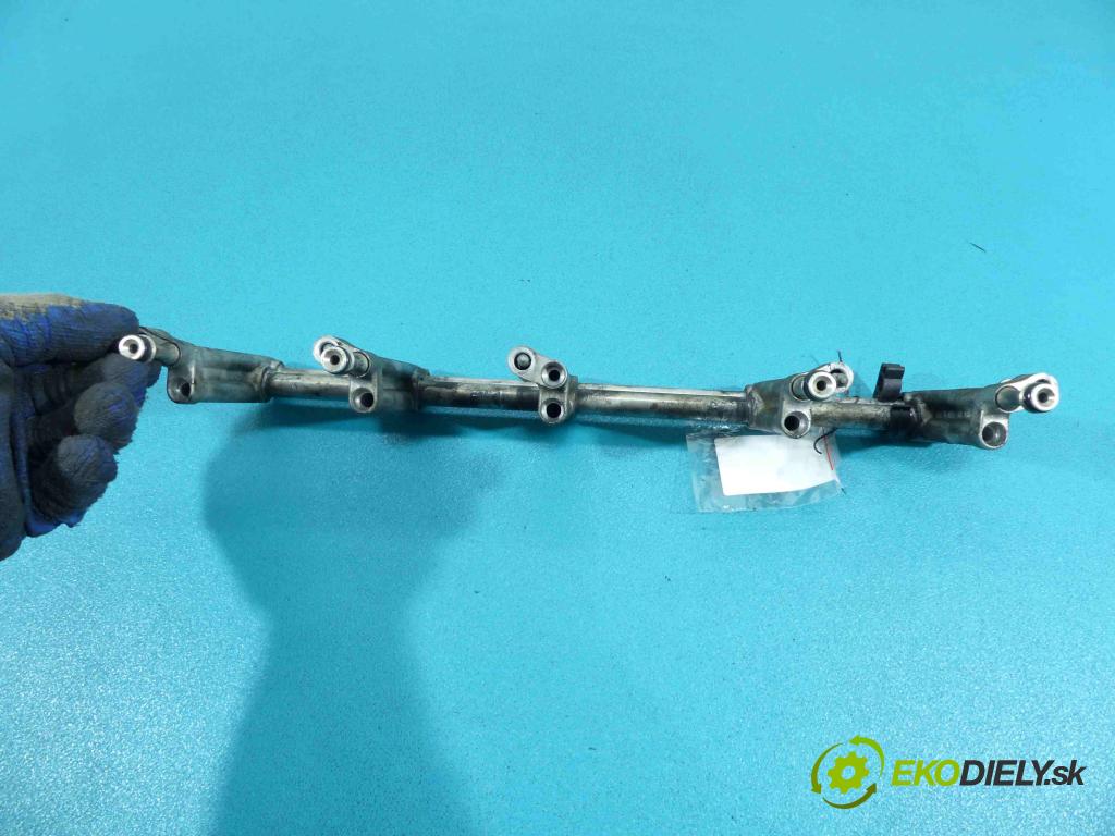 Vw Touareg 2002-2010 5.0 V10 TDI 313 hp automatic 230 kW 4921 cm3  lišta vstřikovací 07Z133317J