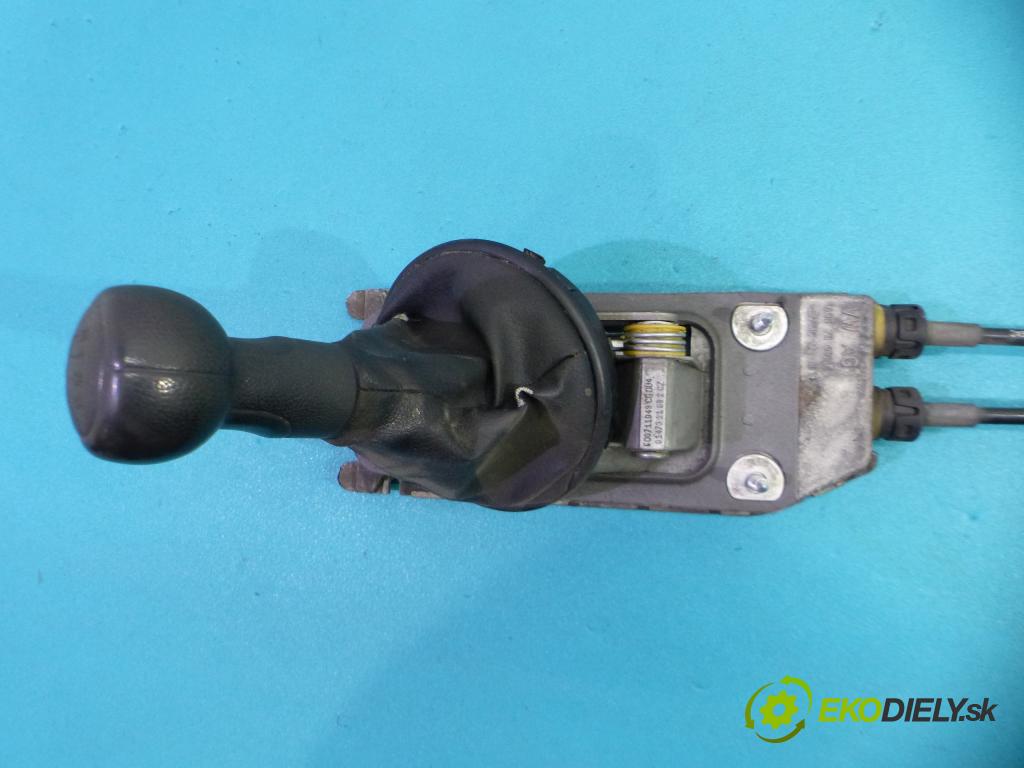 Skoda Praktik 1.4 16V - 86 HP manual 63 kW 1390 cm3  Kulisa - -  (Rýchlostné páky / kulisy)